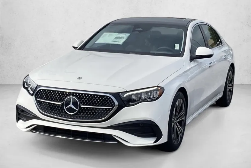 2025 Mercedes Benz E 350 4MATIC photo 1