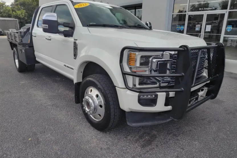 2022 Ford F-450 Platinum photo 1