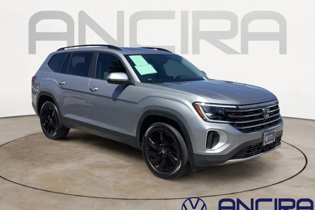 2025 Volkswagen Atlas SE Technology photo 1