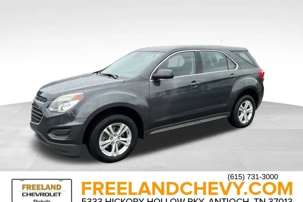 2017 Chevrolet Equinox LS photo 1