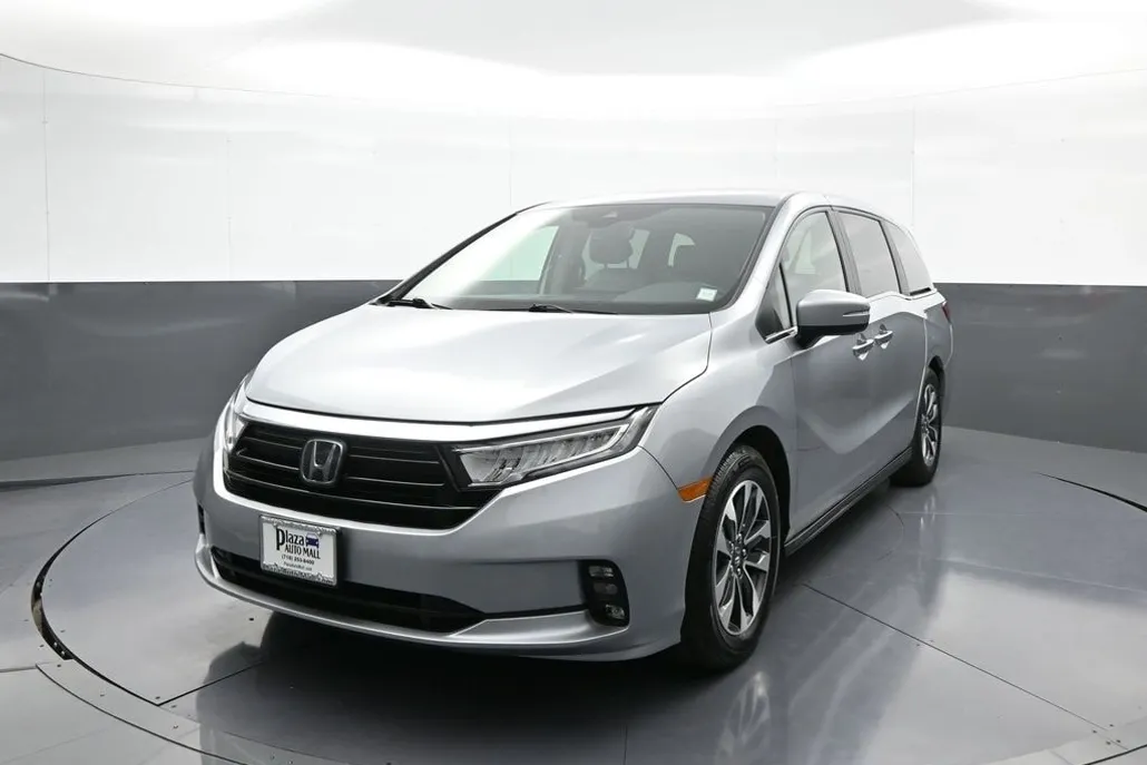 2023 Honda Odyssey EX-L photo 1