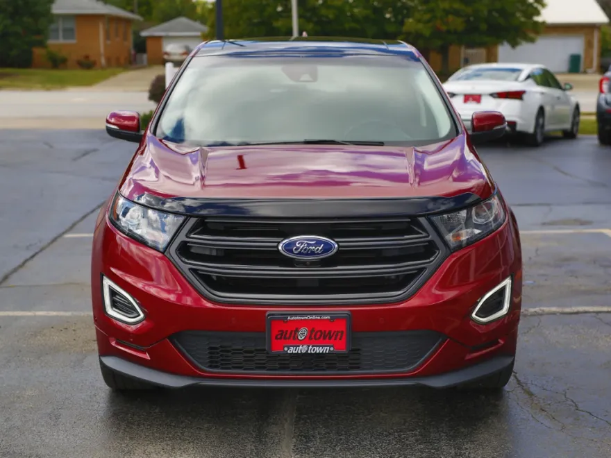 2015 Ford Edge Sport photo 1