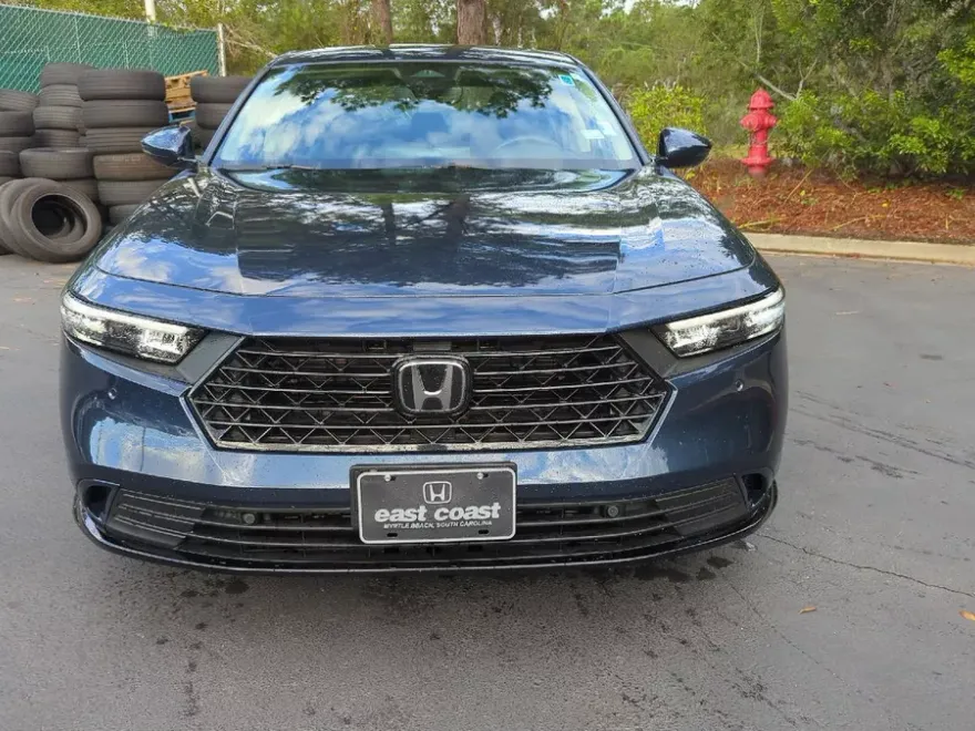 2023 Honda Accord Hybrid EX-L photo 1