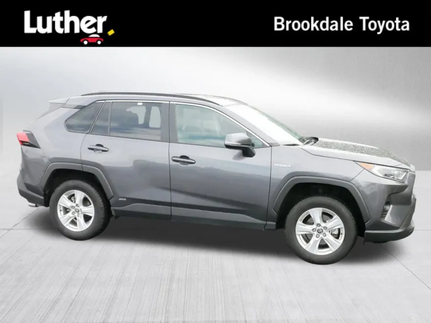 2021 Toyota RAV4 Hybrid XLE photo 1