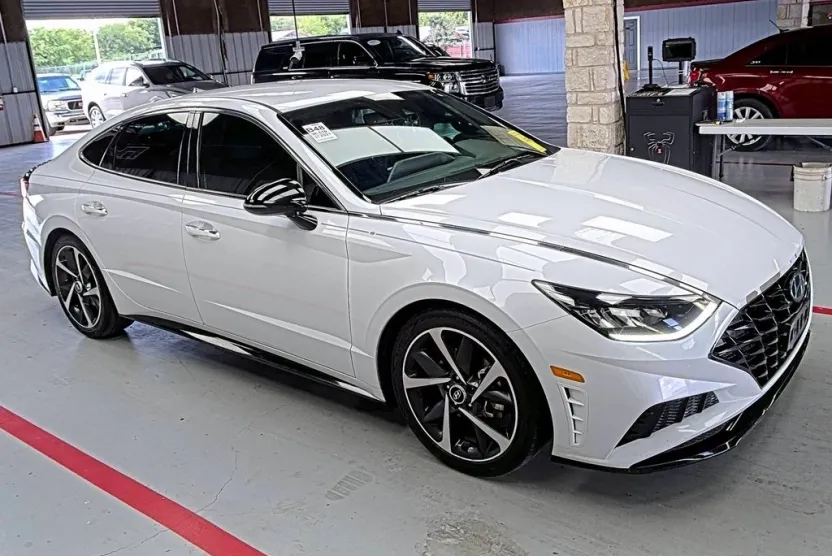 2021 Hyundai Sonata SEL Plus photo 1