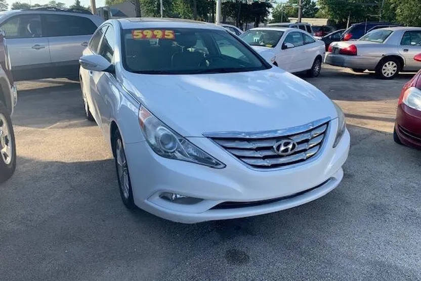 2011 Hyundai Sonata Limited photo 1