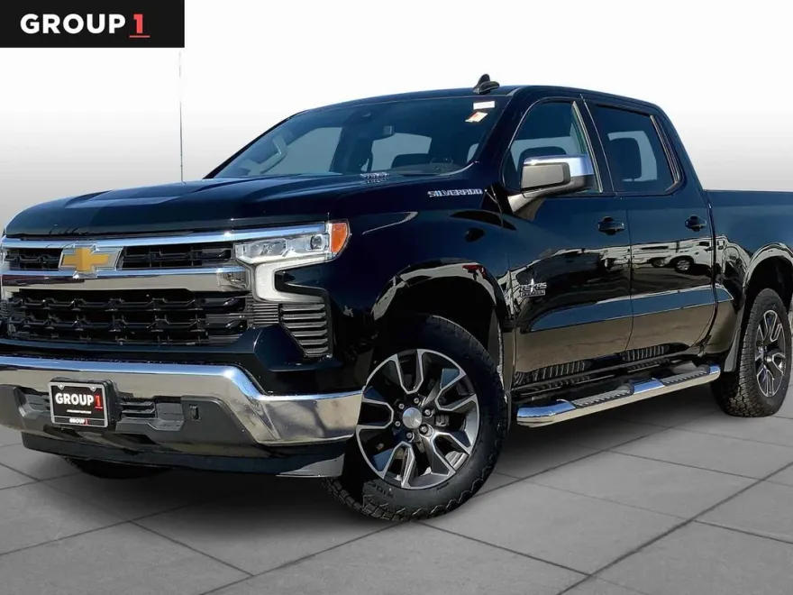 2022 Chevrolet Silverado 1500 LT photo 1