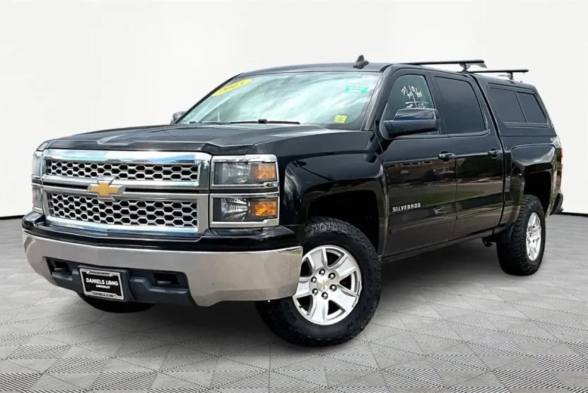 2015 Chevrolet Silverado 1500 LT photo 1
