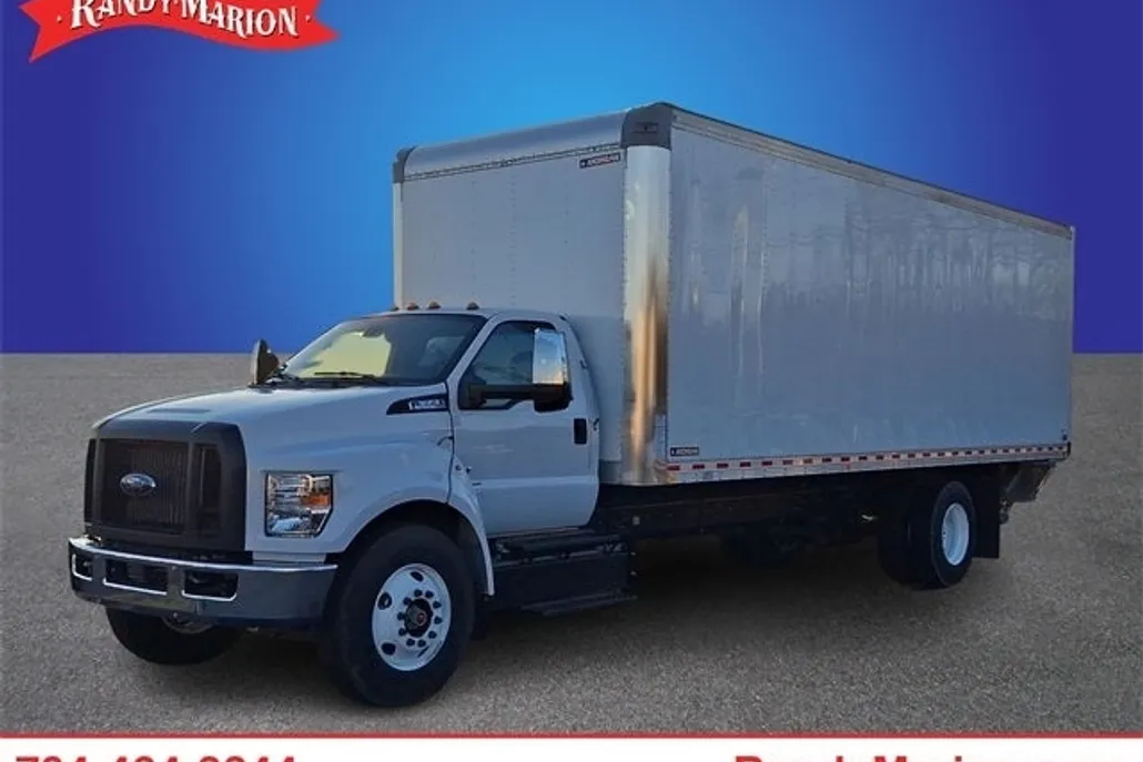 2023 Ford F-650 photo 1