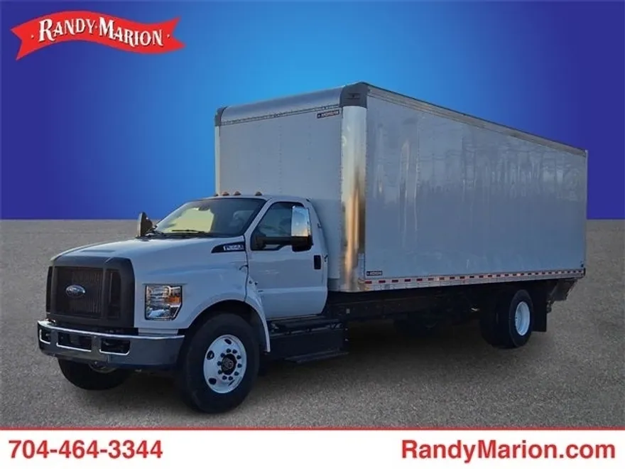 2023 Ford F-650 photo 1