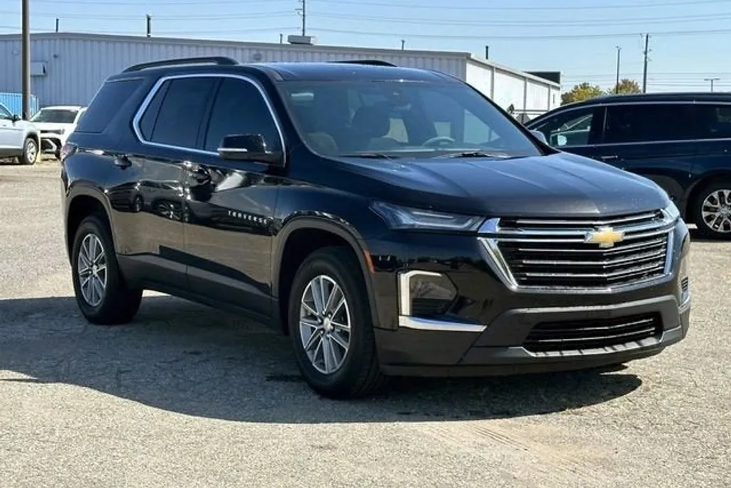2023 Chevrolet Traverse Cloth photo 1