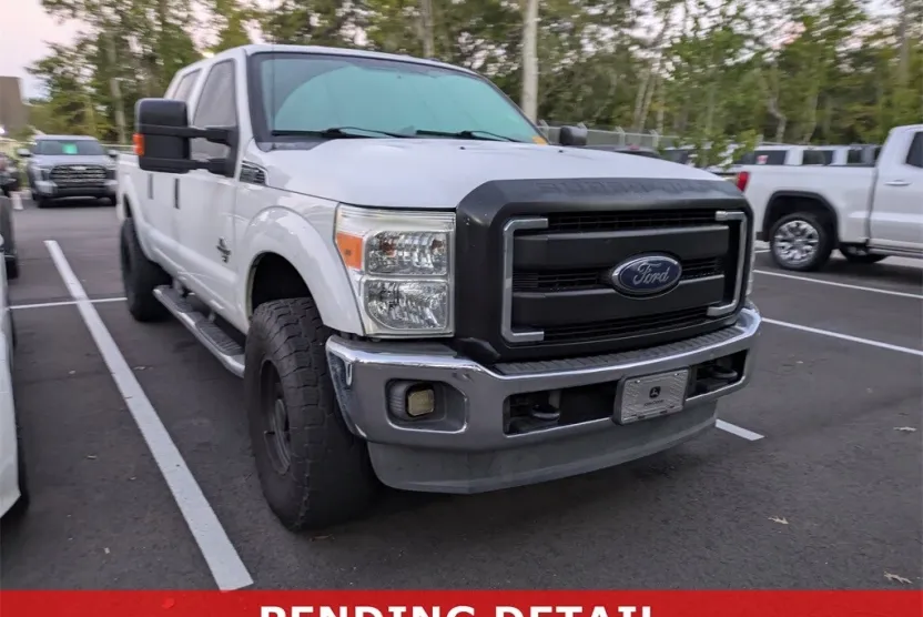 2015 Ford F-250 XLT photo 1
