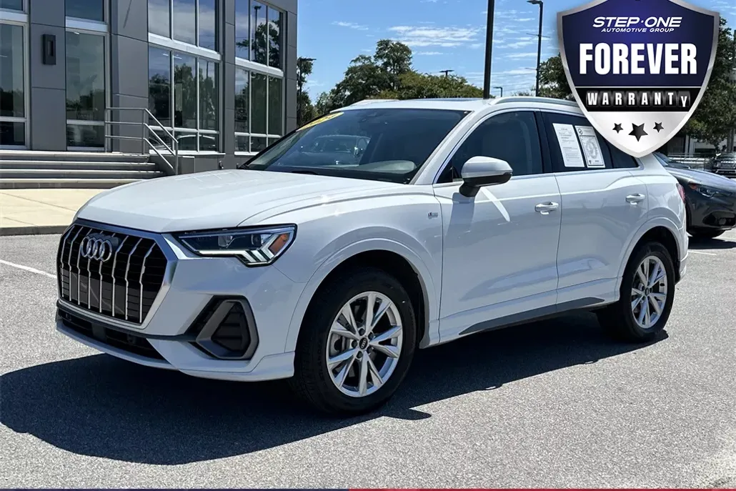 2024 Audi Q3 Premium S line photo 1