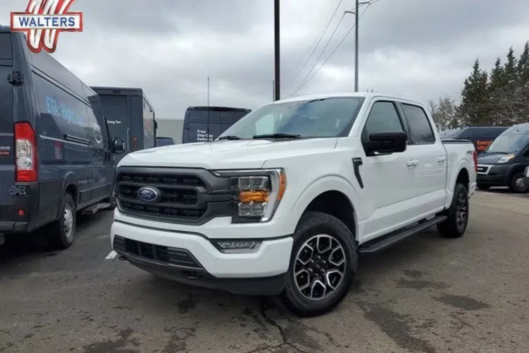 2023 Ford F-150 XLT photo 1