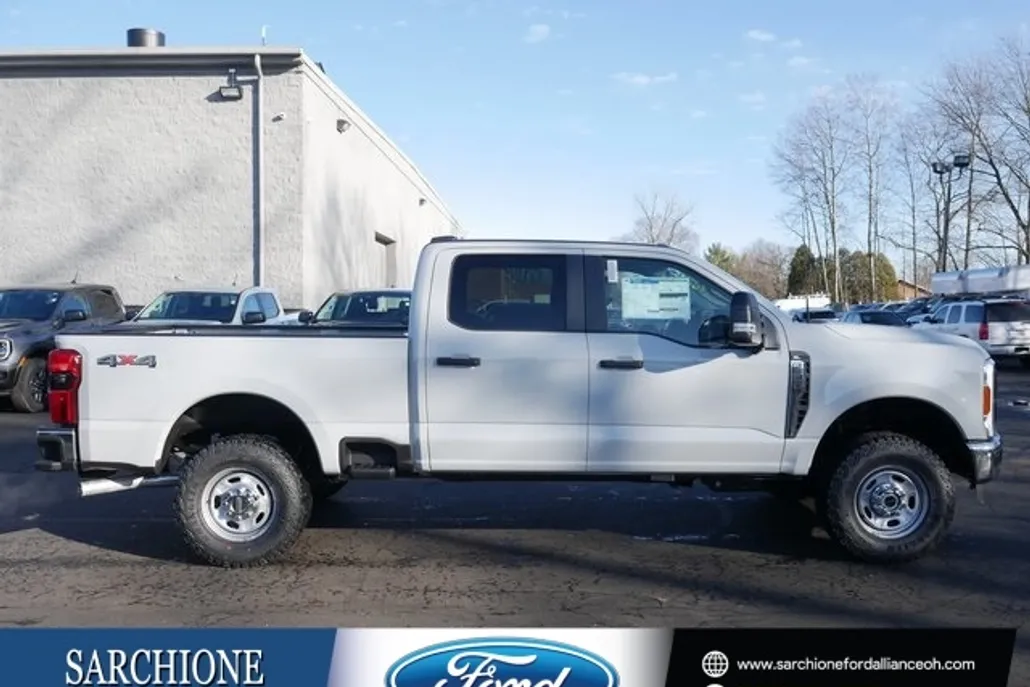 2025 Ford F-250 photo 1