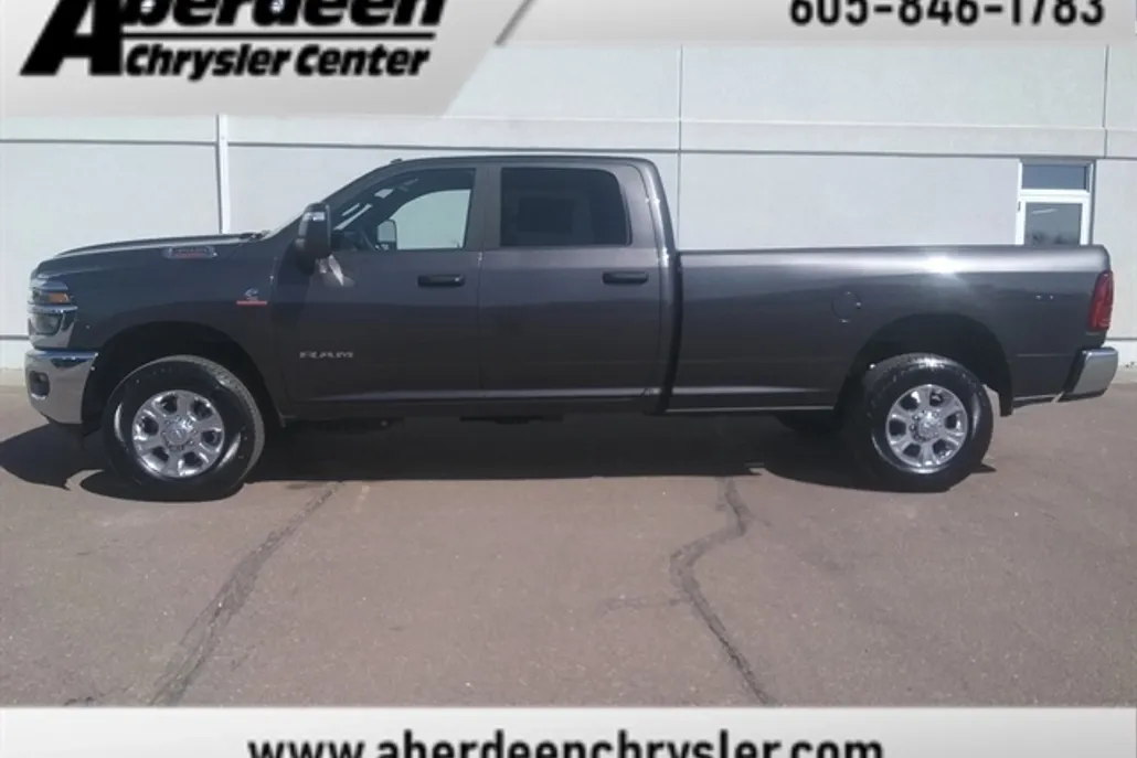 2025 Ram 3500 Tradesman photo 1
