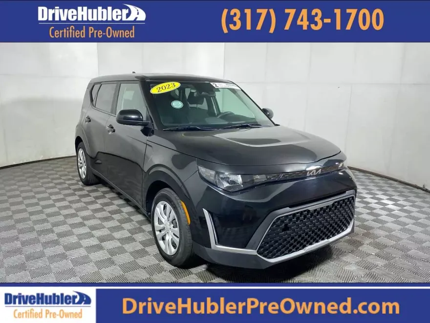 2023 Kia Soul LX photo 1