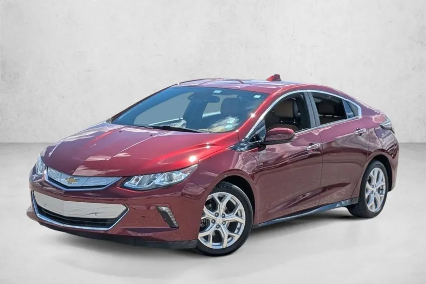 2017 Chevrolet Volt Premier photo 1