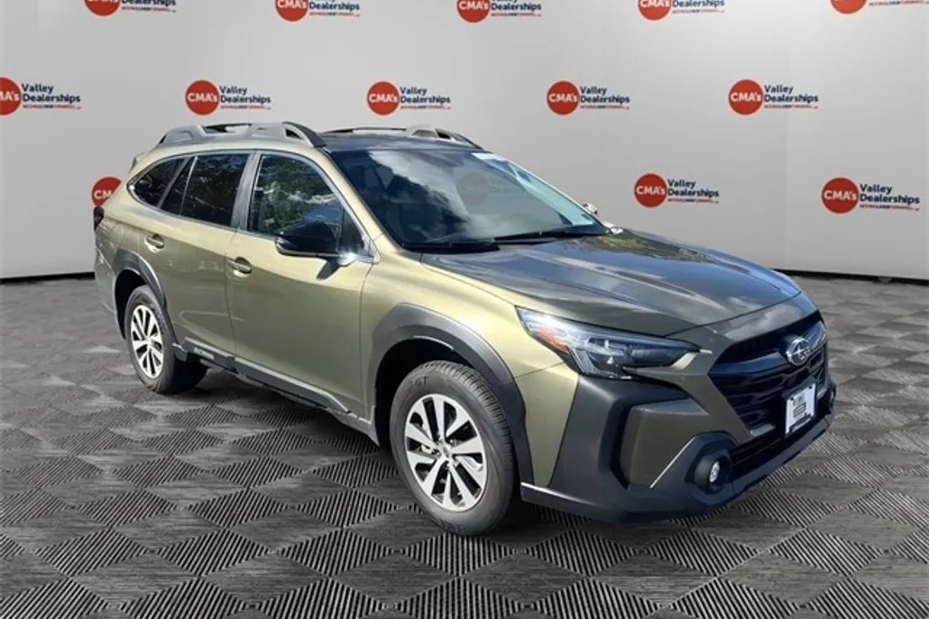 2025 Subaru Outback Premium photo 1