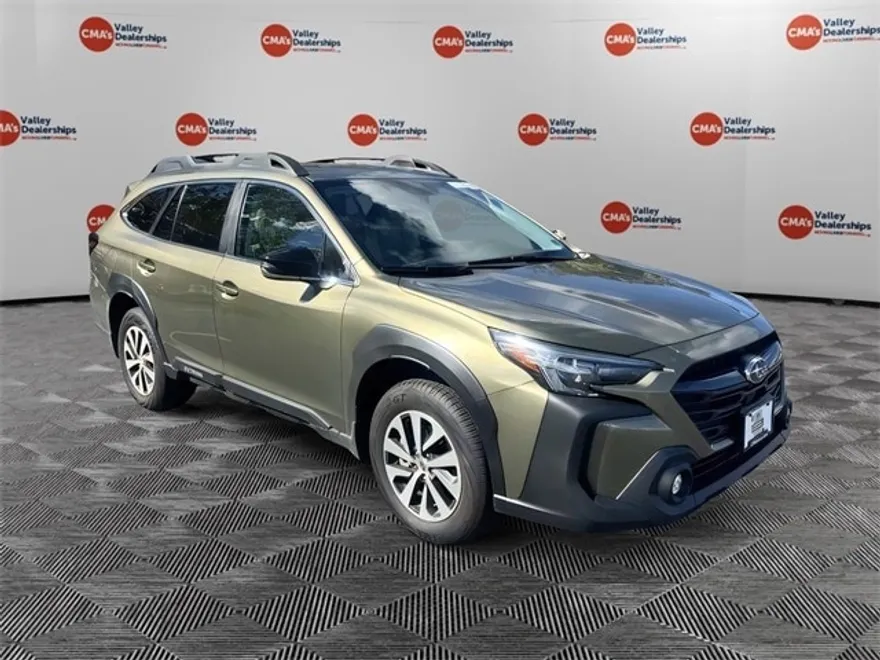 2025 Subaru Outback Premium photo 1