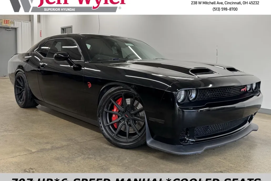 2016 Dodge Challenger SRT8 Hellcat photo 1