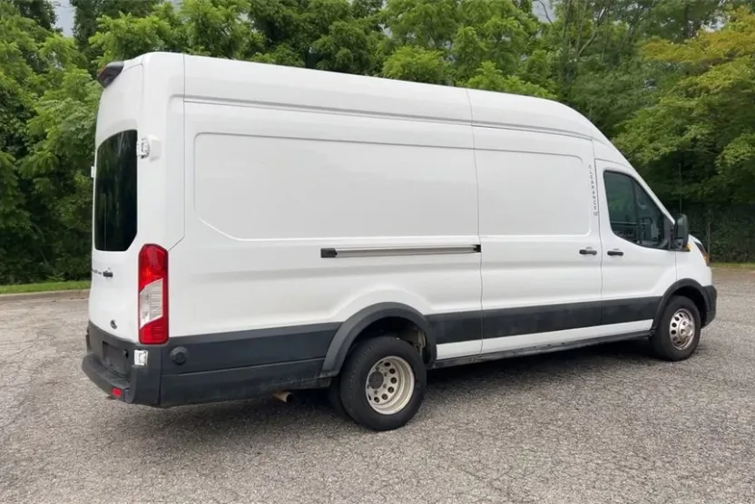 2024 Ford Transit Cargo Van photo 1