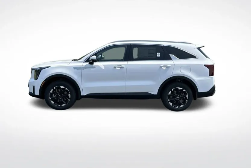 2025 Kia Sorento S photo 1