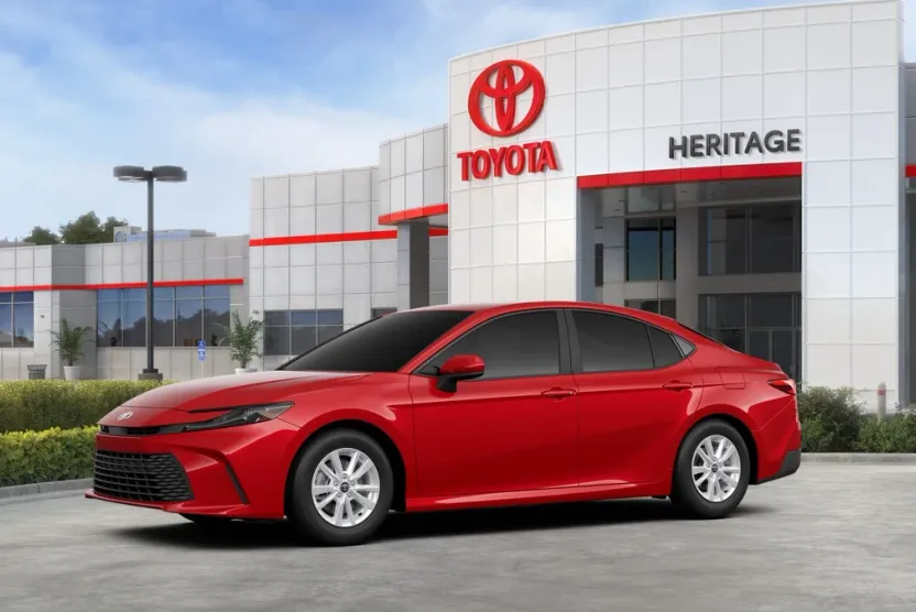 2026 Toyota Camry LE photo 1