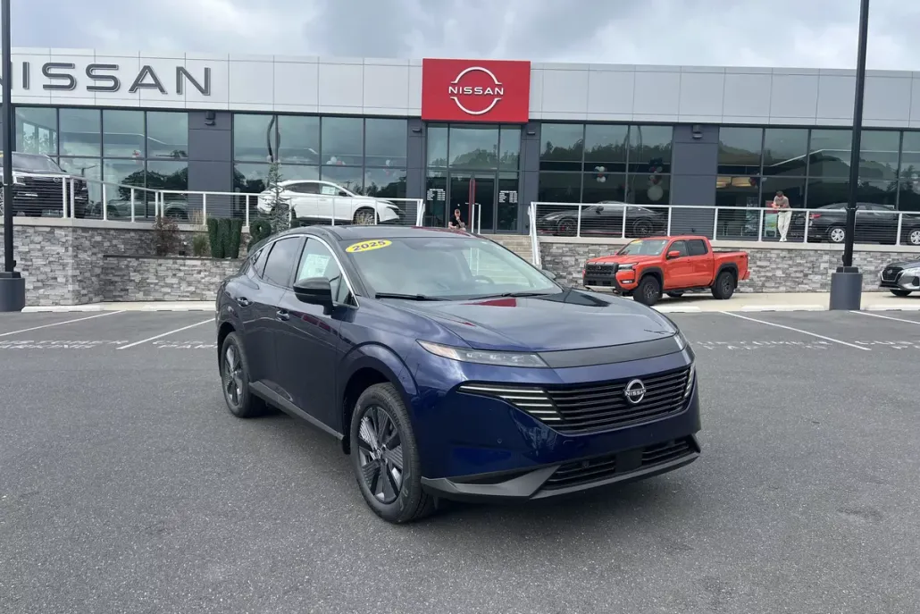 2025 Nissan Murano SL photo 1