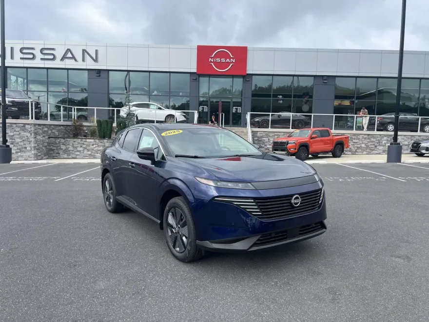2025 Nissan Murano SL photo 1