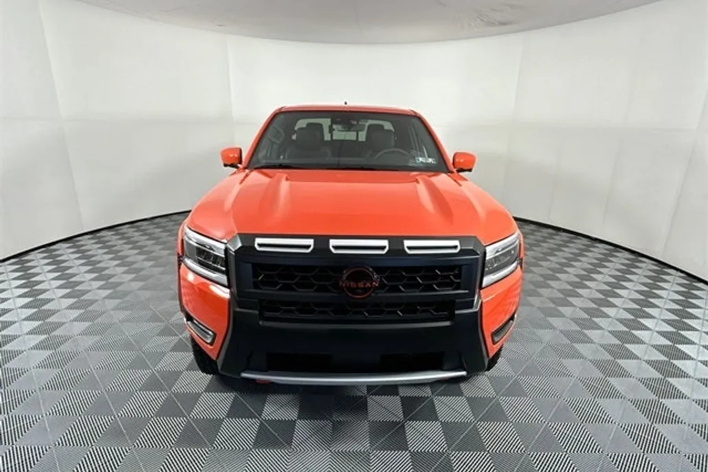 2025 Nissan Frontier PRO-4X photo 1