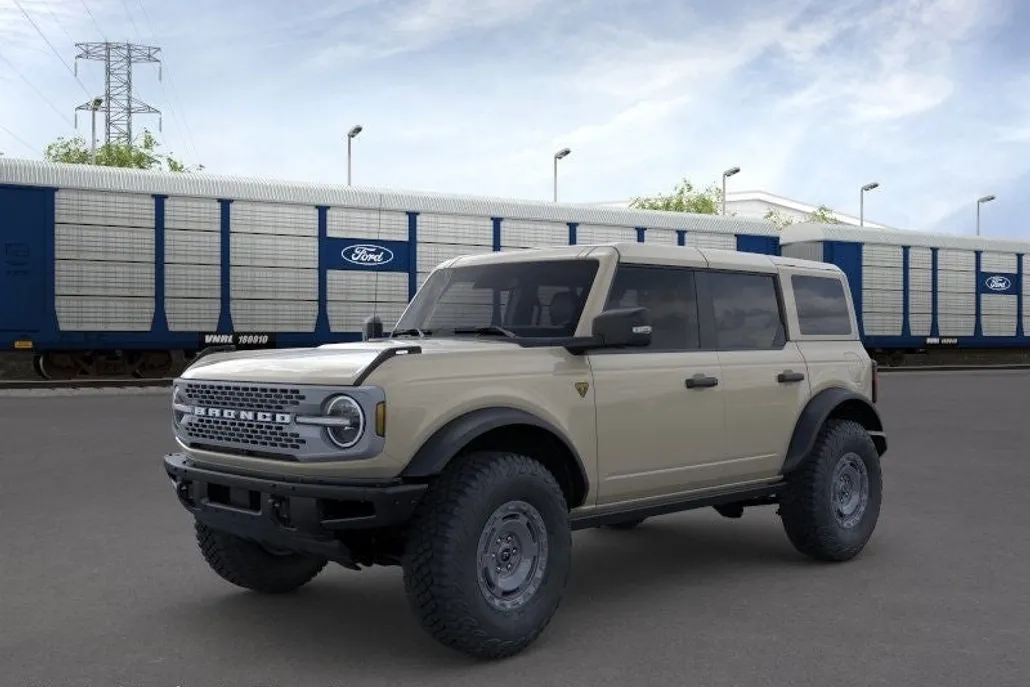 2025 Ford Bronco Badlands photo 1