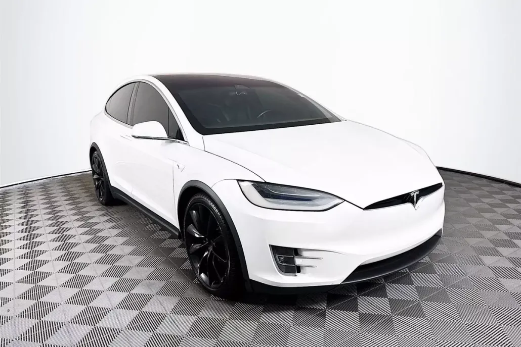 2020 Tesla Model X Long Range photo 1
