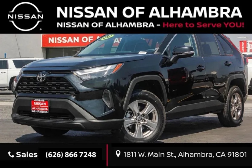 2022 Toyota RAV4 Hybrid SE photo 1