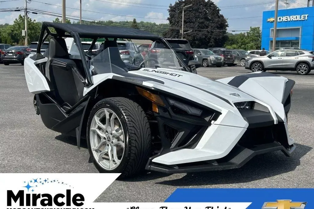 2022 Slingshot Slingshot Manual photo 1