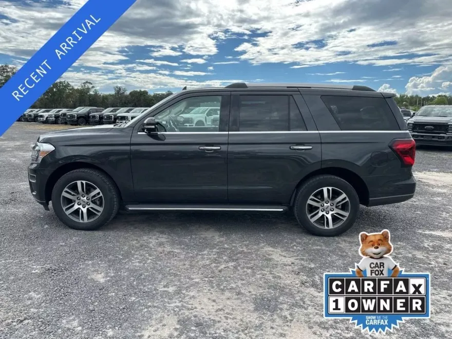 2023 Ford Expedition Limited photo 1