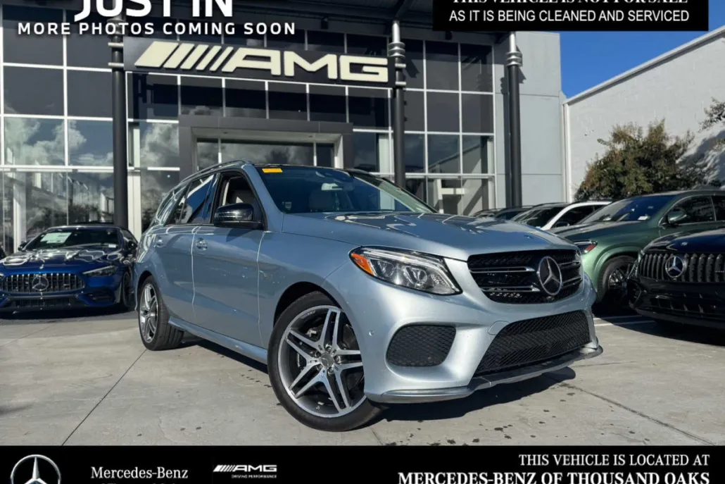 2018 Mercedes Benz GLE AMG 43 photo 1
