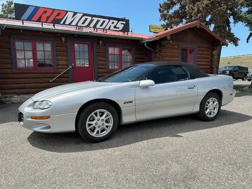 2000 Chevrolet Camaro Z28 photo 1