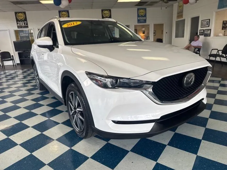 2017 Mazda CX-5 Grand Touring Sport photo 1