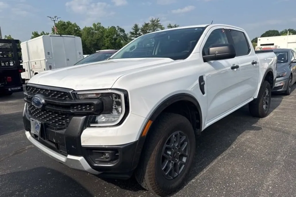 2024 Ford Ranger XLT photo 1