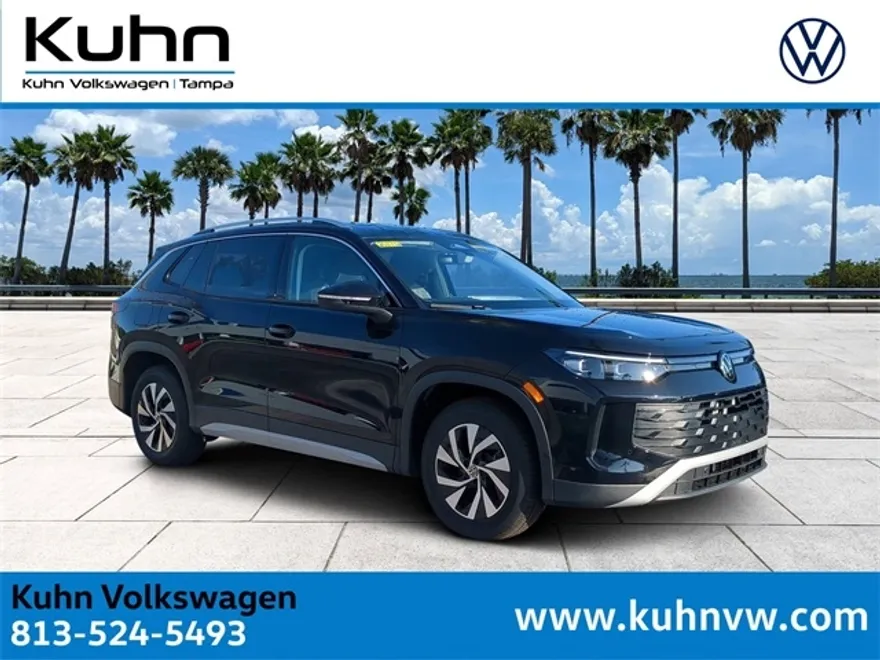2025 Volkswagen Tiguan S photo 1