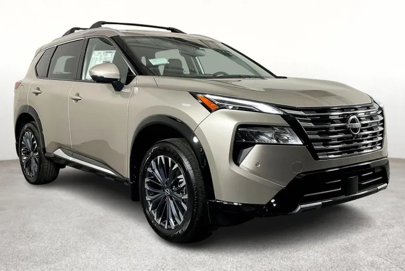 2026 Nissan Rogue Platinum photo 1