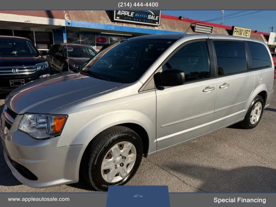 2011 Dodge Grand Caravan Express photo 1