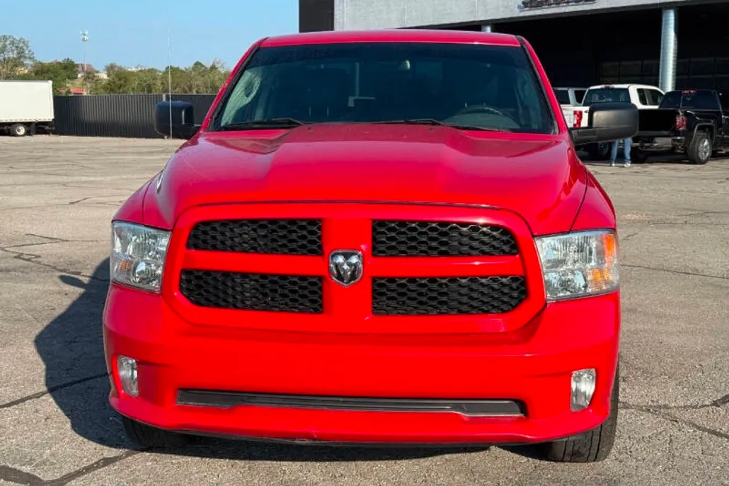 2016 Ram 1500 Express photo 1