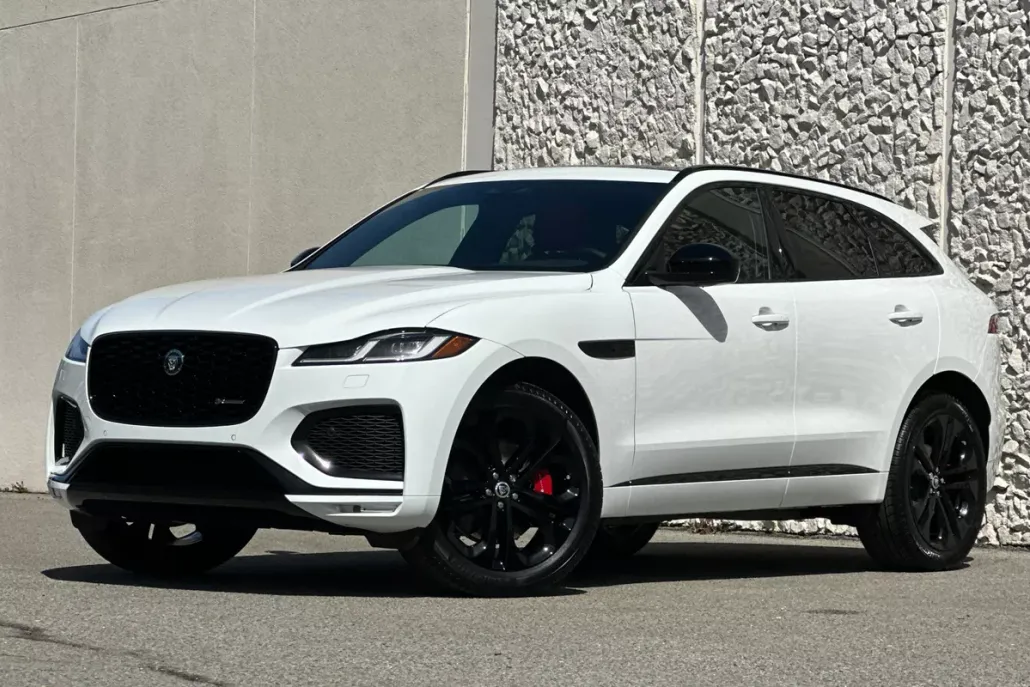 2025 Jaguar F-PACE P400 R-Dynamic S photo 1
