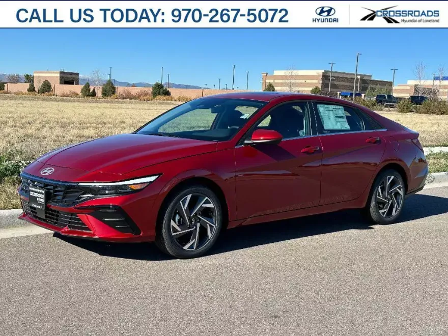 2025 Hyundai Elantra SEL Convenience photo 1