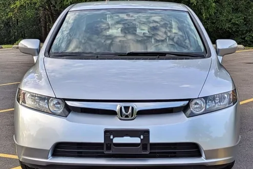 2007 Honda Civic Hybrid photo 2