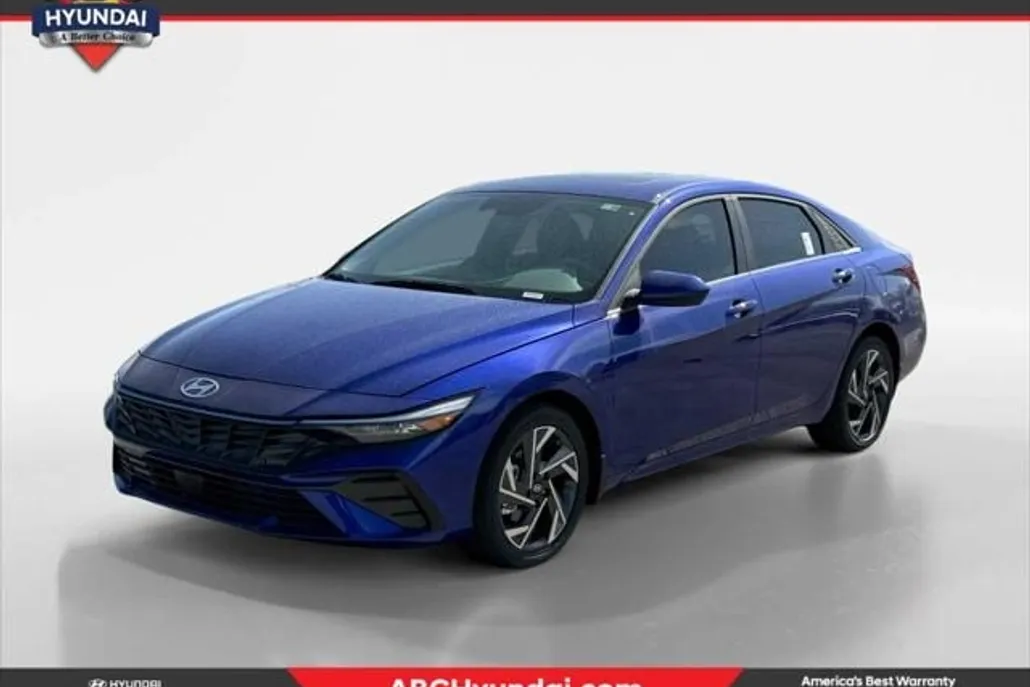 2025 Hyundai Elantra SEL Convenience photo 1