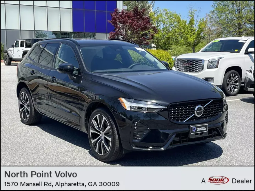 2024 Volvo XC60 B5 Plus photo 1