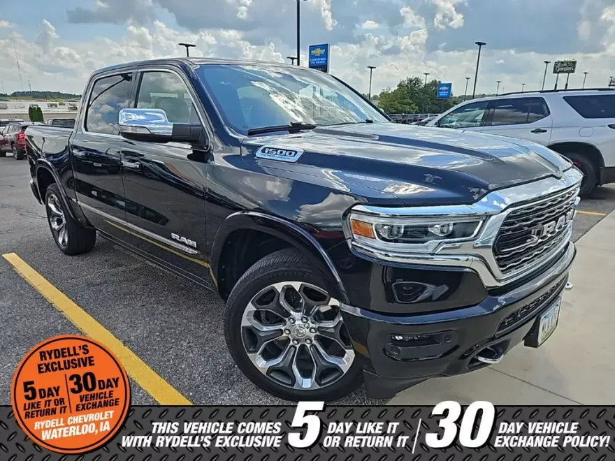 2022 Ram 1500 Limited photo 1